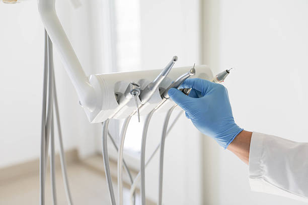 24/7 Emergency Teeth Whitening experts in Hainesville, IL